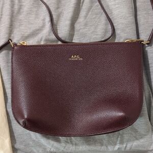 A.P.C. Sarah Bag In Vino